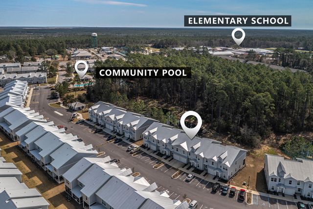 113 Date Palm Lane, Freeport, FL 32439