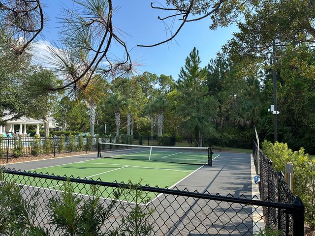 113 Date Palm Lane, Freeport, FL 32439