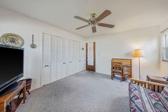 66 Henry Avenue, Babylon, NY 11702