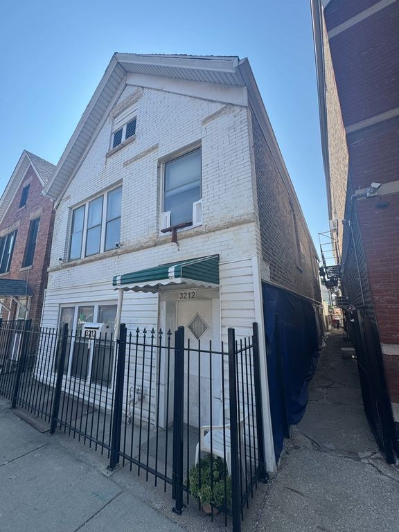 3212 S Aberdeen Street, Chicago, IL 60608