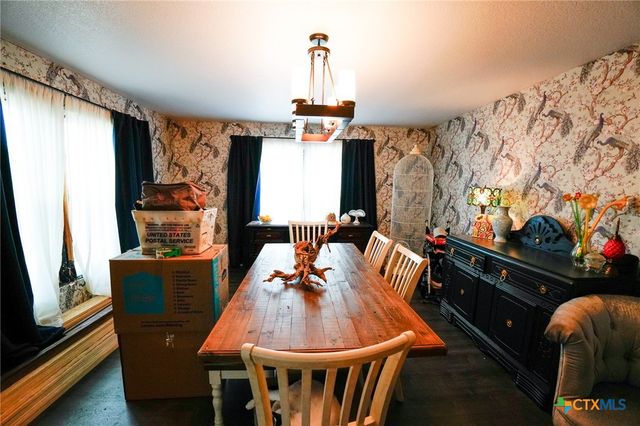 1688 E State Highway 71, La Grange, TX 78945