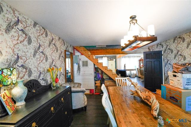 1688 E State Highway 71, La Grange, TX 78945