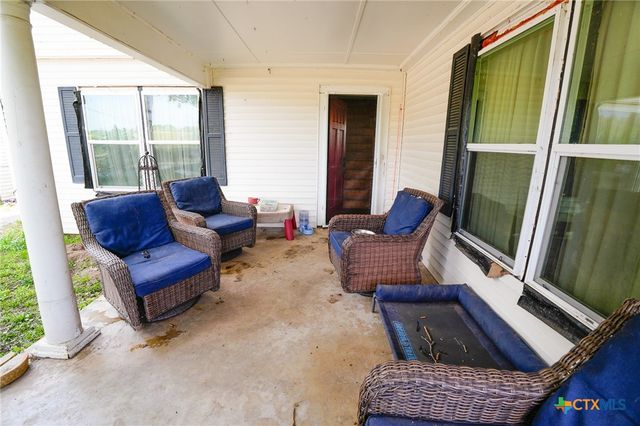 1688 E State Highway 71, La Grange, TX 78945