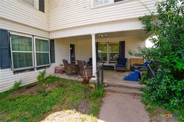 1688 E State Highway 71, La Grange, TX 78945