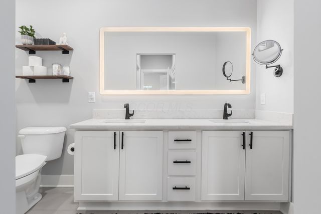 1670 E Broad, 206, Columbus, OH 43203