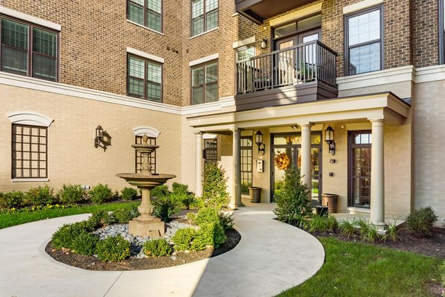 1670 E Broad, 206, Columbus, OH 43203