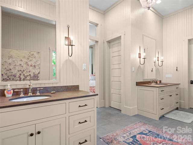 332 Walnut Valley Parkway, Arden, NC 28704