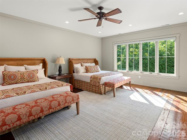 332 Walnut Valley Parkway, Arden, NC 28704