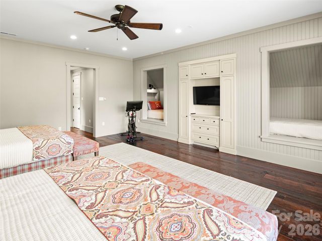 332 Walnut Valley Parkway, Arden, NC 28704