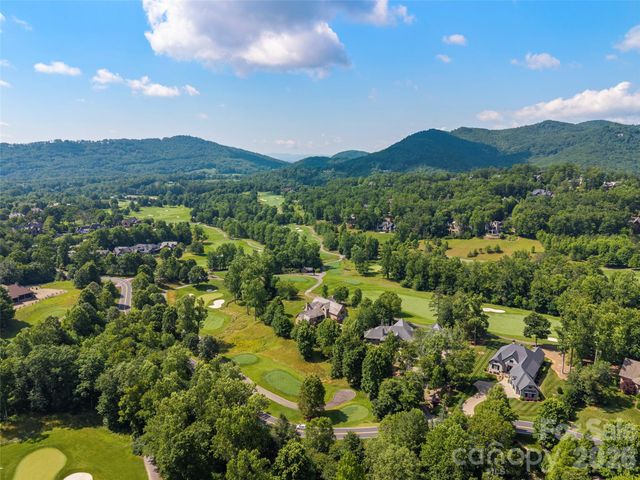 332 Walnut Valley Parkway, Arden, NC 28704