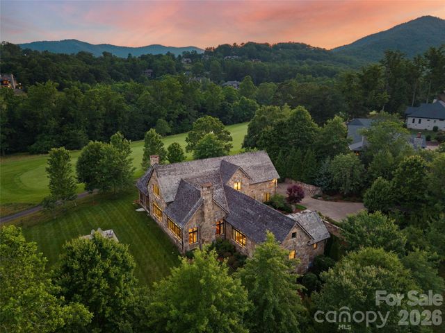332 Walnut Valley Parkway, Arden, NC 28704