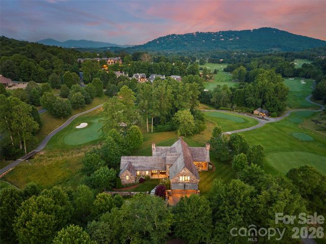 332 Walnut Valley Parkway, Arden, NC 28704