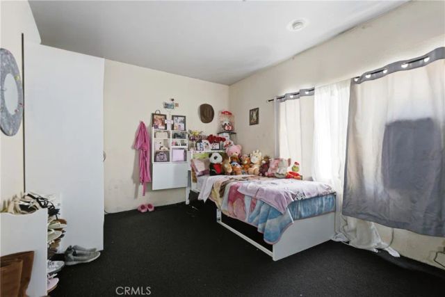 706 W 42nd, Los Angeles, CA 90037