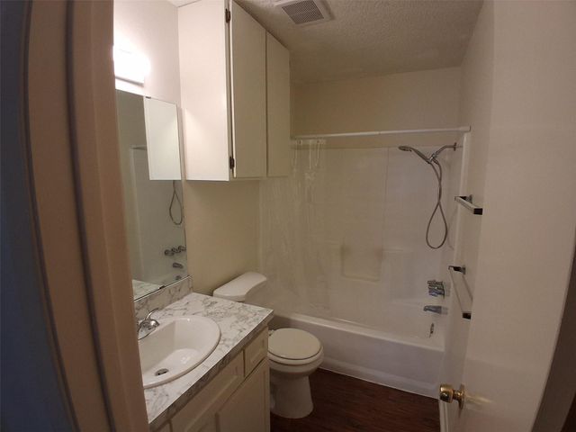 6807 Colony Loop DR, Austin, TX 78724