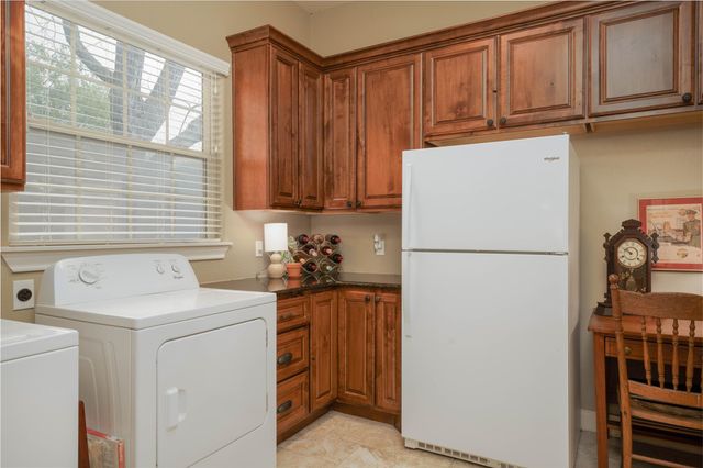 2007 Fm 2434, Weimar, TX 78962