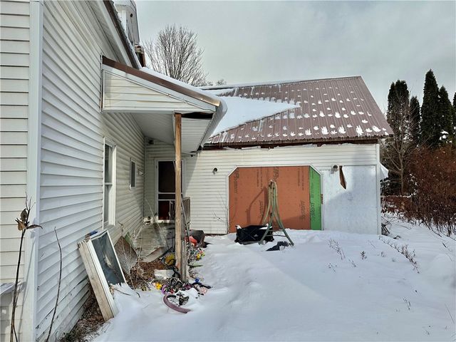 76 Broad Street 4, Morris, NY 13808