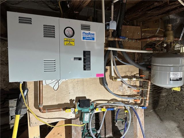 76 Broad Street 4, Morris, NY 13808