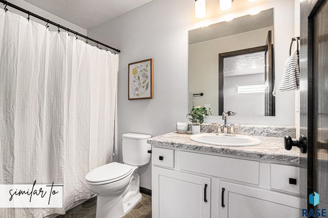 3401 S Jerome Pl Place, Sioux Falls, SD 57106