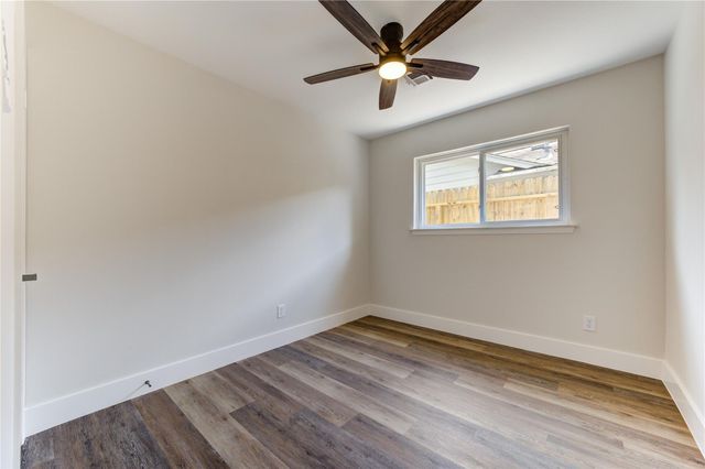5914 Hewitt Drive, Houston, TX 77092