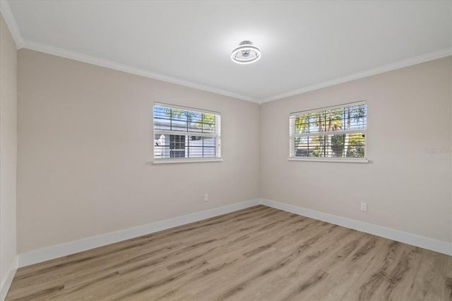 504 DRIFTWOOD DRIVE E, Palm Harbor, FL 34683
