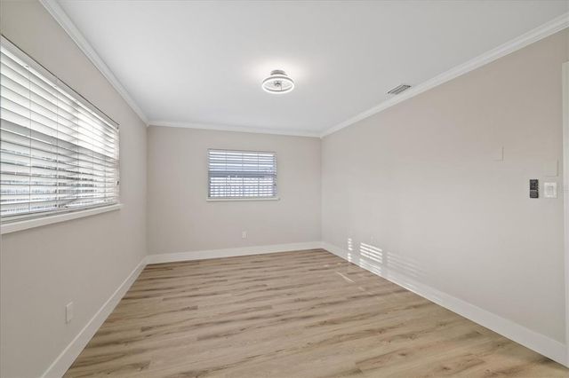 504 DRIFTWOOD DRIVE E, Palm Harbor, FL 34683