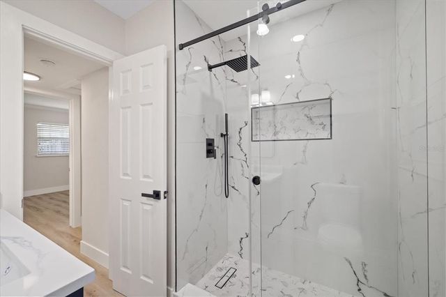 504 DRIFTWOOD DRIVE E, Palm Harbor, FL 34683