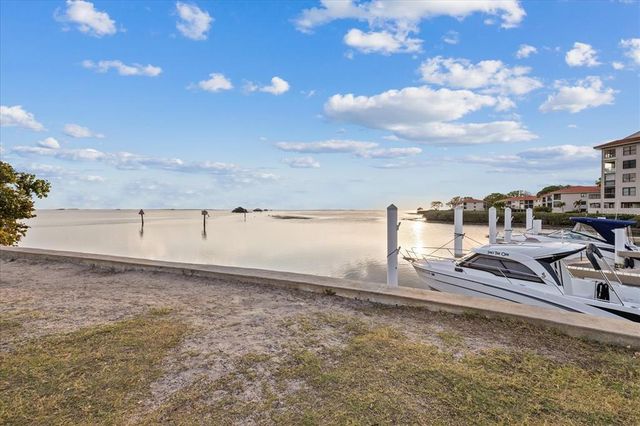 504 DRIFTWOOD DRIVE E, Palm Harbor, FL 34683