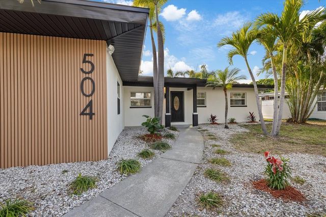 504 DRIFTWOOD DRIVE E, Palm Harbor, FL 34683