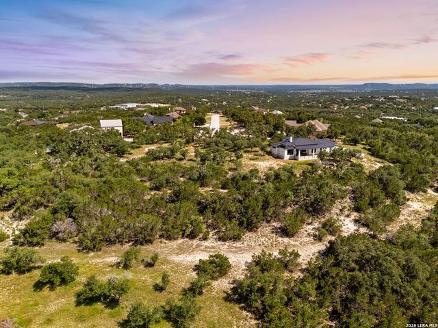 195 EAGLE CRST, Spring Branch, TX 78070