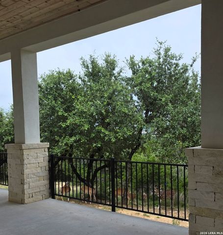 195 EAGLE CRST, Spring Branch, TX 78070