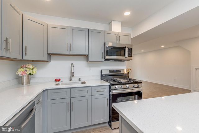 705 MASON RUN, Pine Hill, NJ 08021