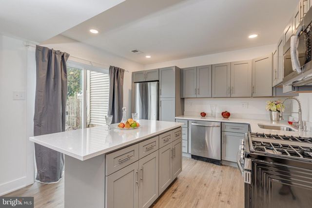 705 MASON RUN, Pine Hill, NJ 08021