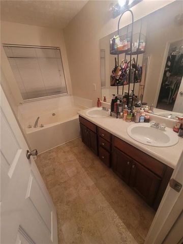 1322 Dodger Way, Lawrenceville, GA 30045