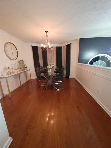 1322 Dodger Way, Lawrenceville, GA 30045