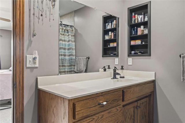 11302 E 343rd Street, Drexel, MO 64742