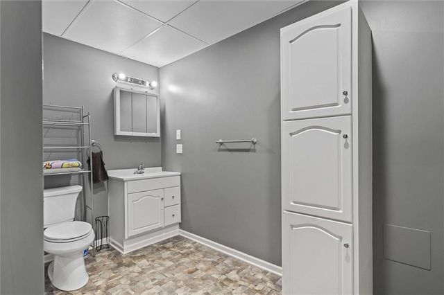 11302 E 343rd Street, Drexel, MO 64742