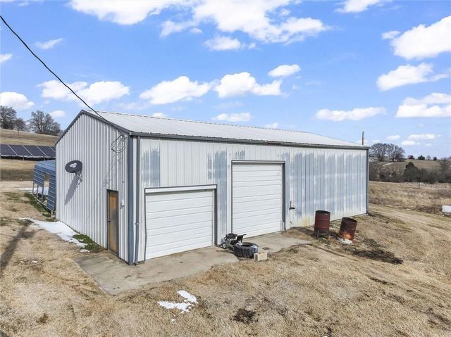 11302 E 343rd Street, Drexel, MO 64742
