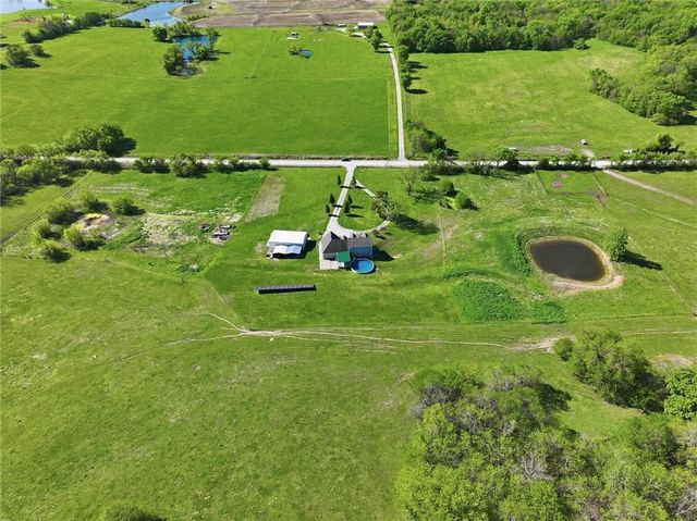 11302 E 343rd Street, Drexel, MO 64742