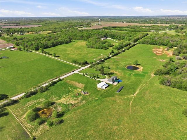 11302 E 343rd Street, Drexel, MO 64742