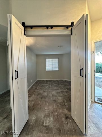 8001 Hesperides Avenue, Las Vegas, NV 89131