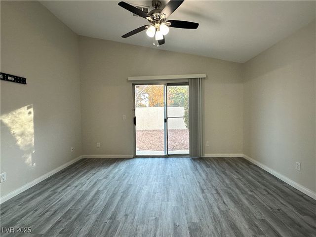 8001 Hesperides Avenue, Las Vegas, NV 89131