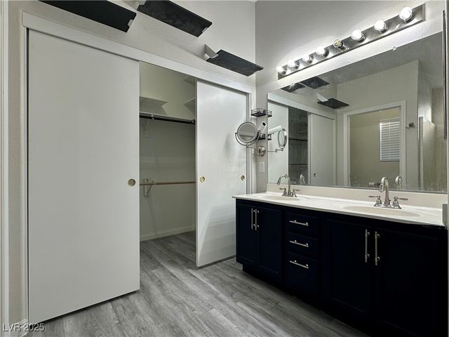 8001 Hesperides Avenue, Las Vegas, NV 89131