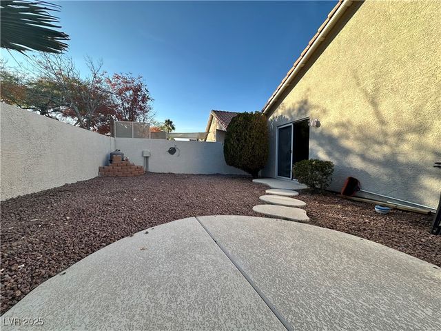 8001 Hesperides Avenue, Las Vegas, NV 89131