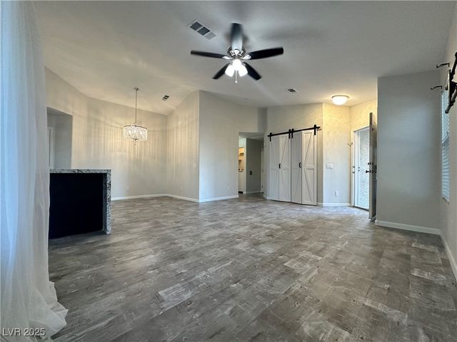 8001 Hesperides Avenue, Las Vegas, NV 89131