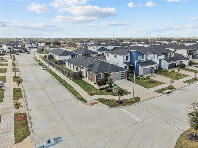 12820 Harlesden Lane, Houston, TX 77047