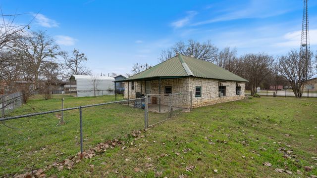 120 Davis Road, Combine, TX 75159