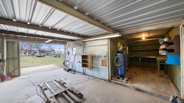 120 Davis Road, Combine, TX 75159