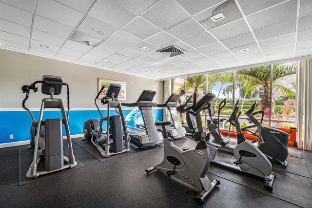 2121 N Ocean Boulevard 302e, Boca Raton, FL 33431