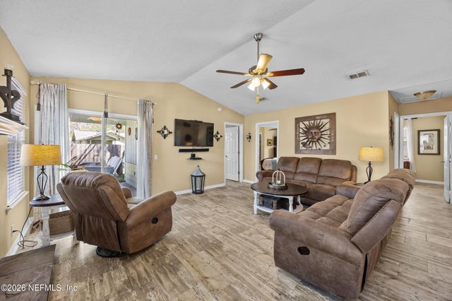 1845 TUDOR Court, Middleburg, FL 32068