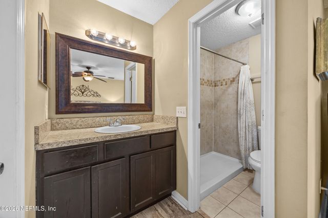 1845 TUDOR Court, Middleburg, FL 32068